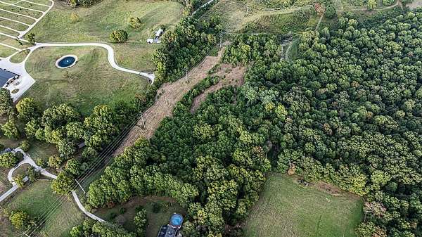 13 Acres of Land for Sale in Bowling Green, Kentucky