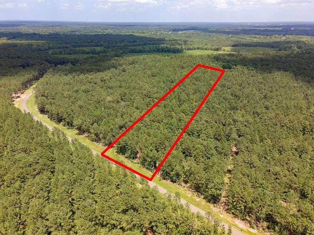 5 Acres of Residential Land for Sale in Broaddus, Texas