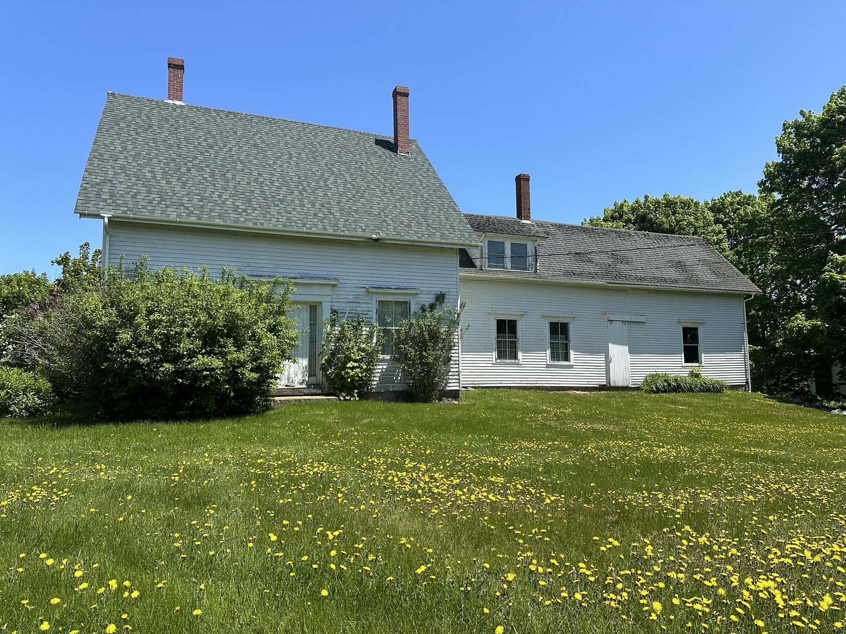 60 Acres of Recreational Land with Home for Sale in Vinalhaven, Maine