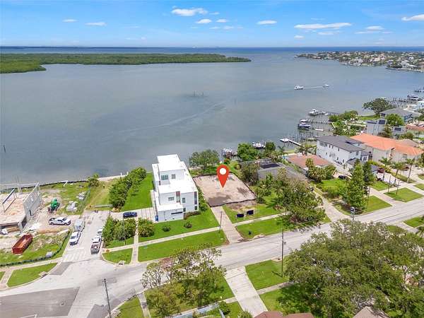 0.27 Acres of Residential Land for Sale in St. Petersburg, Florida