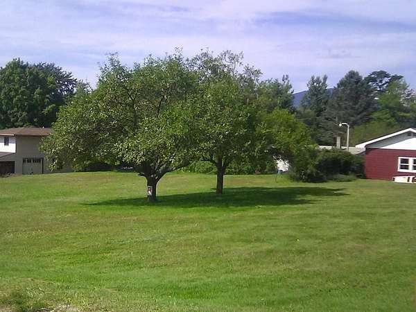 0.23 Acres of Residential Land for Sale in Morristown, Vermont