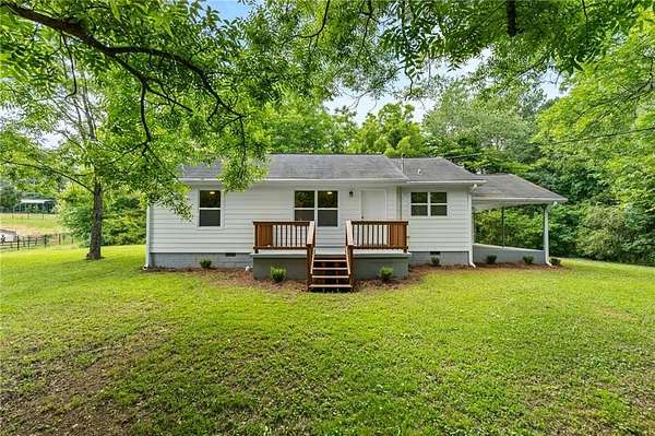 1.52 Acres of Residential Land with Home for Sale in Buford, Georgia