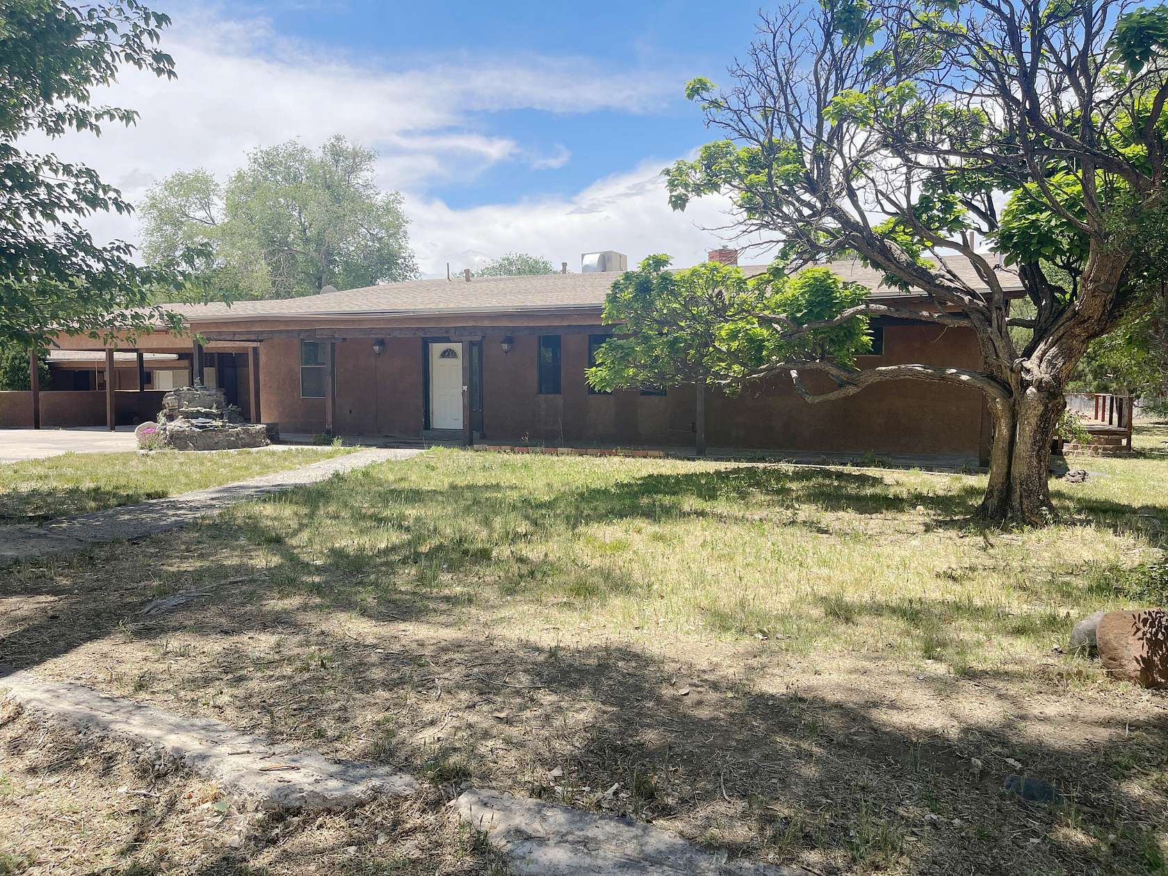 1.67 Acres of Residential Land with Home for Sale in Albuquerque, New Mexico