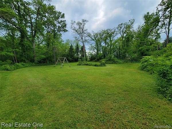 0.27 Acres of Residential Land for Sale in Wixom, Michigan