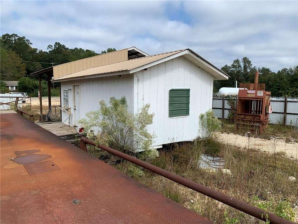 2.5 Acres of Commercial Land for Sale in Jackson, Alabama