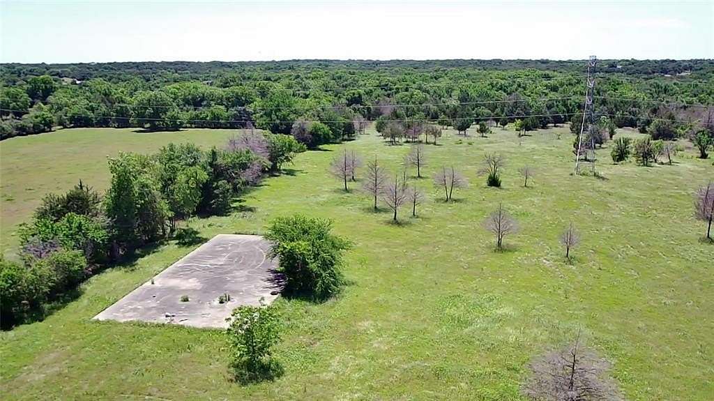 18 Acres of Commercial Land for Sale in Cleburne, Texas