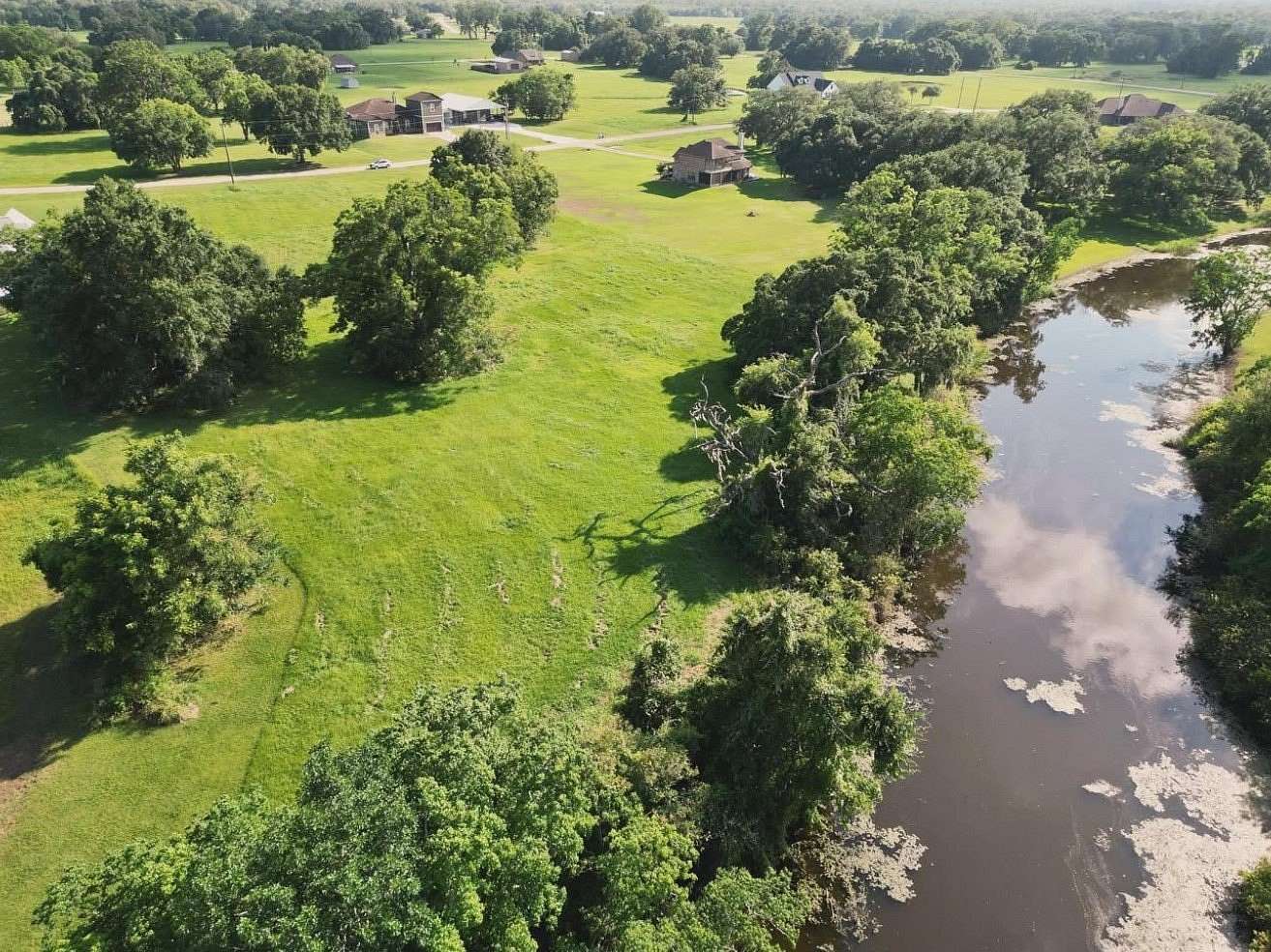 0.84 Acres of Residential Land for Sale in Angleton, Texas
