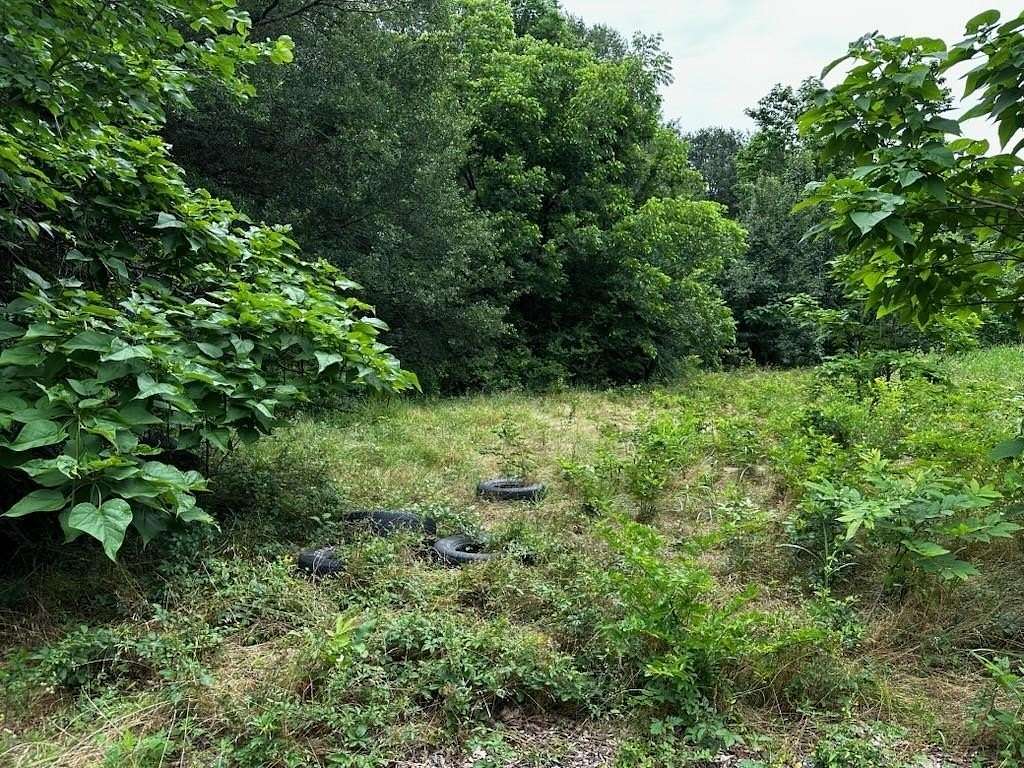 0.11 Acres of Land for Sale in Paris, Texas