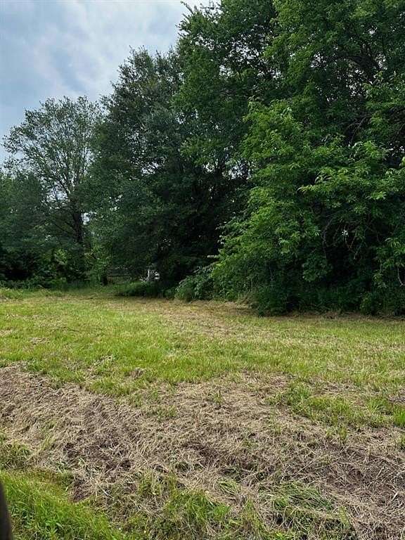 0.17 Acres of Land for Sale in Paris, Texas