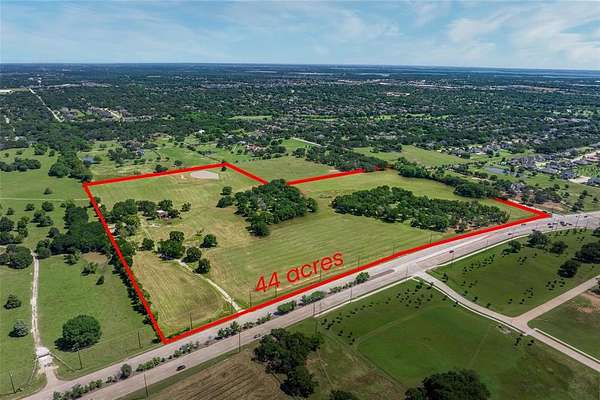 44.6 Acres of Agricultural Land for Sale in Flower Mound, Texas