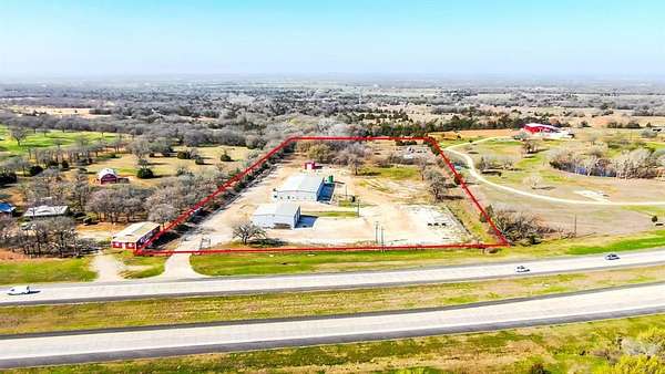 5 Acres of Commercial Land for Lease in Alvord, Texas