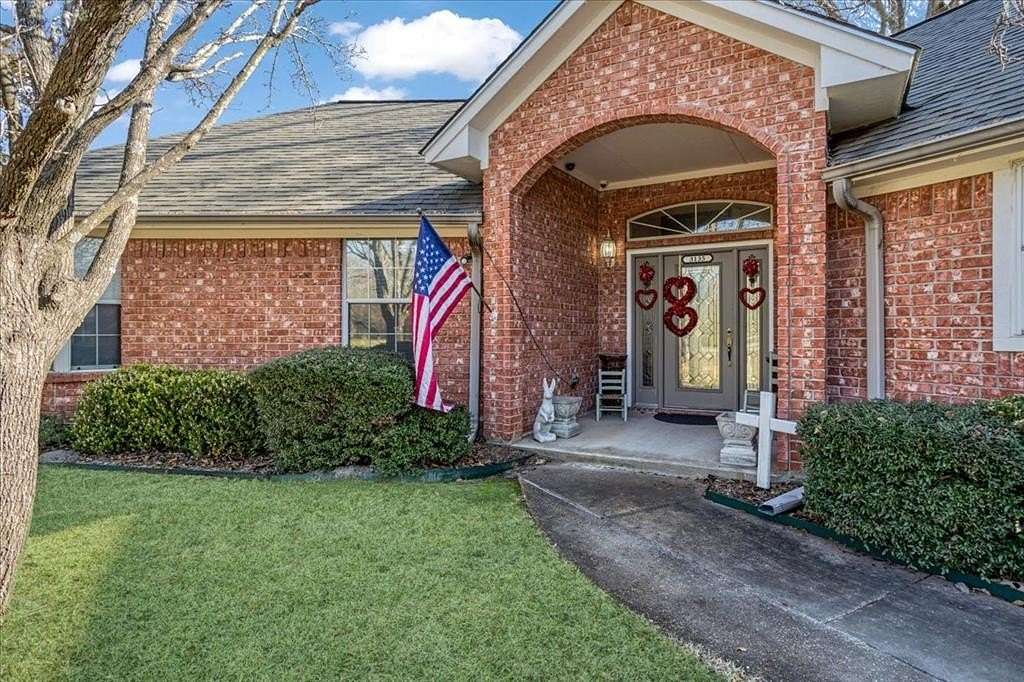 1.6 Acres of Residential Land with Home for Sale in Commerce, Texas