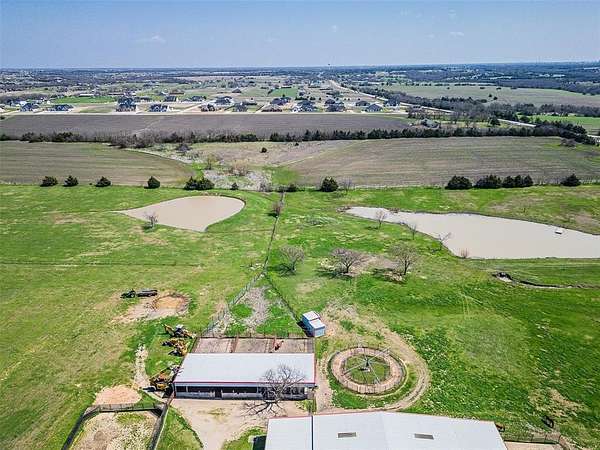 40 Acres of Land with Home for Sale in Royse City, Texas