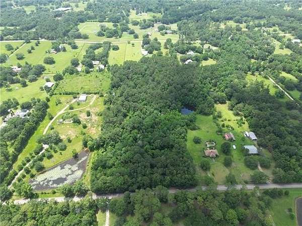 10 Acres of Recreational Land for Sale in Covington, Louisiana