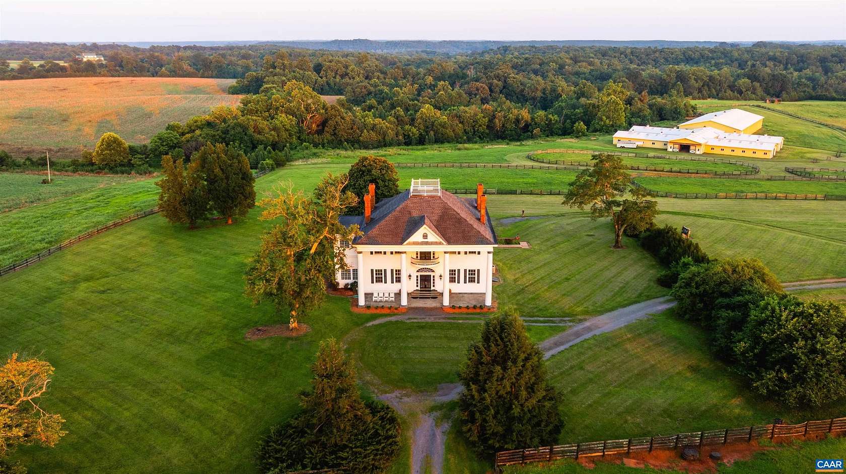 754 Acres of Land with Home for Sale in Scottsville, Virginia