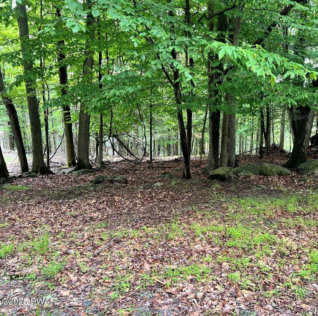 0.28 Acres of Land for Sale in Lake Ariel, Pennsylvania
