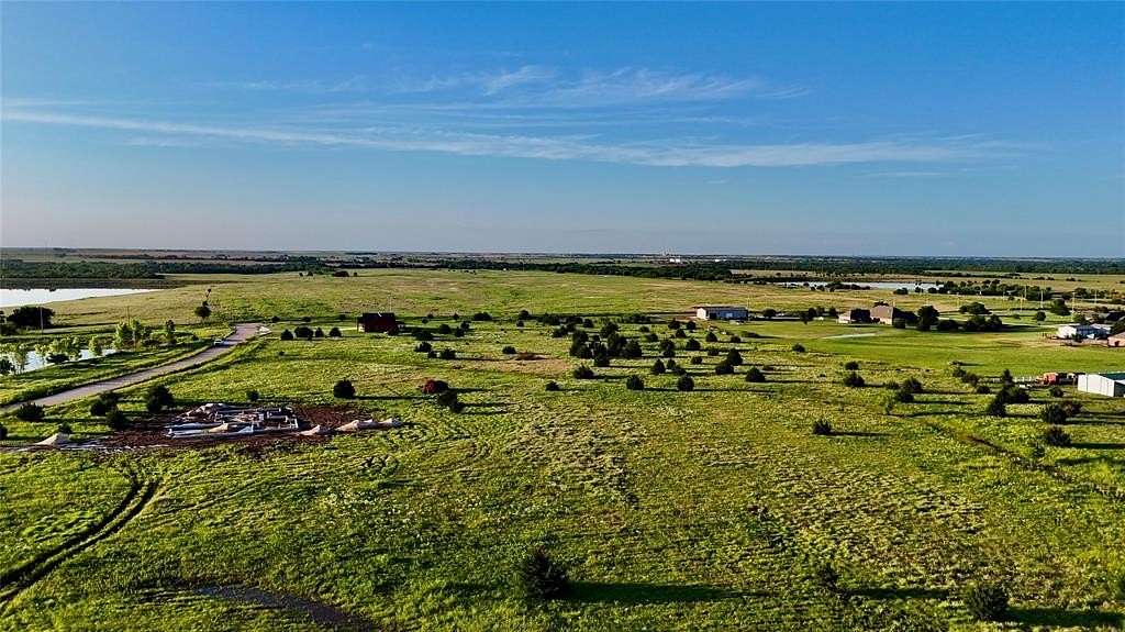 1.52 Acres of Residential Land for Sale in Cashion, Oklahoma