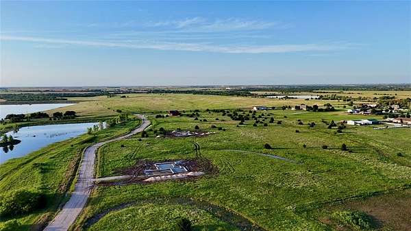 1.53 Acres of Residential Land for Sale in Cashion, Oklahoma
