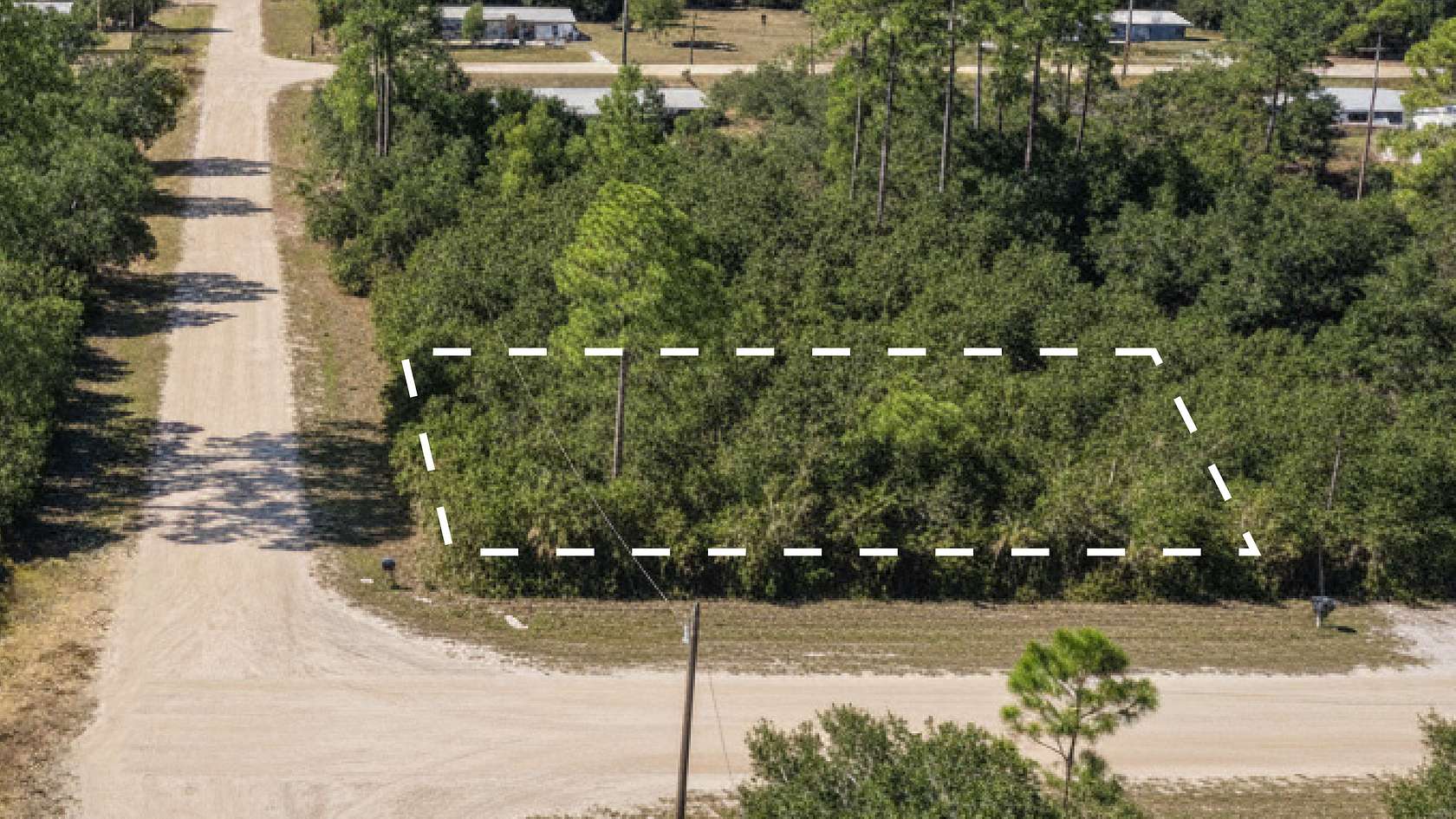 0.3 Acres of Residential Land for Sale in Interlachen, Florida