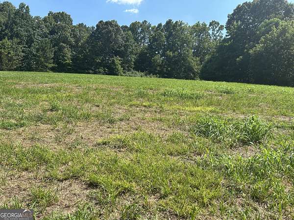 4 Acres of Residential Land for Sale in Lula, Georgia