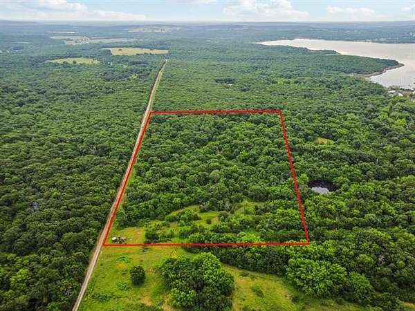 20 Acres of Land for Sale in Okmulgee, Oklahoma