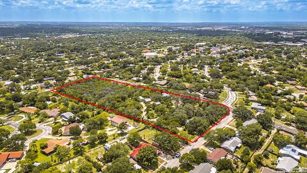 5.9 Acres of Improved Residential Land for Sale in San Antonio, Texas