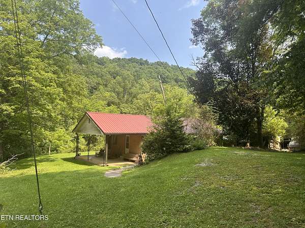 83.4 Acres of Agricultural Land for Sale in Rose Hill, Virginia