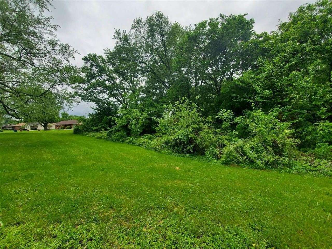 0.61 Acres of Residential Land for Sale in Oakland, Kentucky