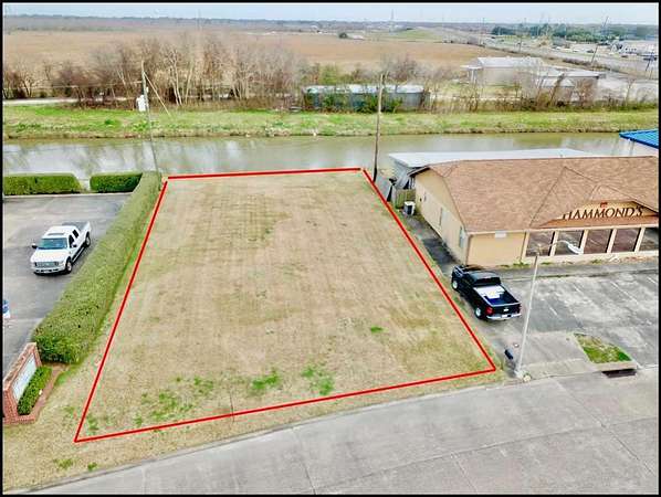 0.2 Acres of Commercial Land for Sale in Port Neches, Texas