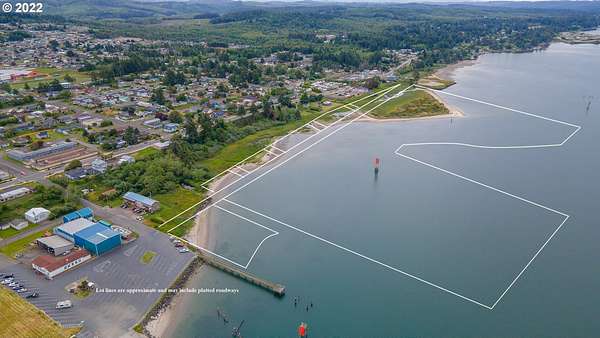 0.06 Acres of Commercial Land for Sale in Coos Bay, Oregon