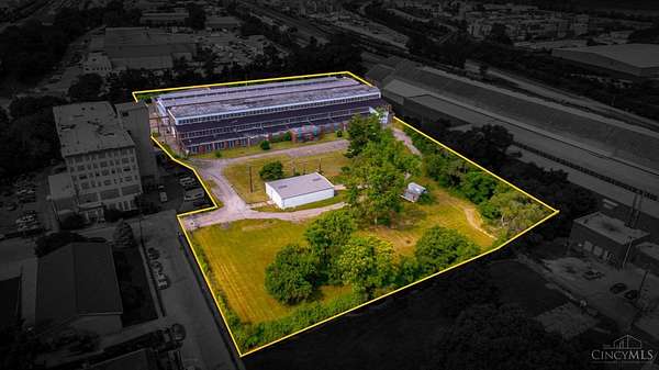 7.73 Acres of Residential Land for Lease in Elmwood Place, Ohio