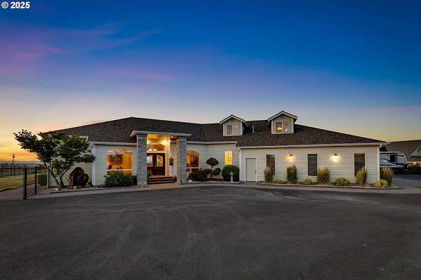 2.6 Acres of Residential Land with Home for Sale in Madras, Oregon