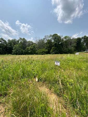 0.99 Acres of Residential Land for Sale in Greensburg, Kentucky
