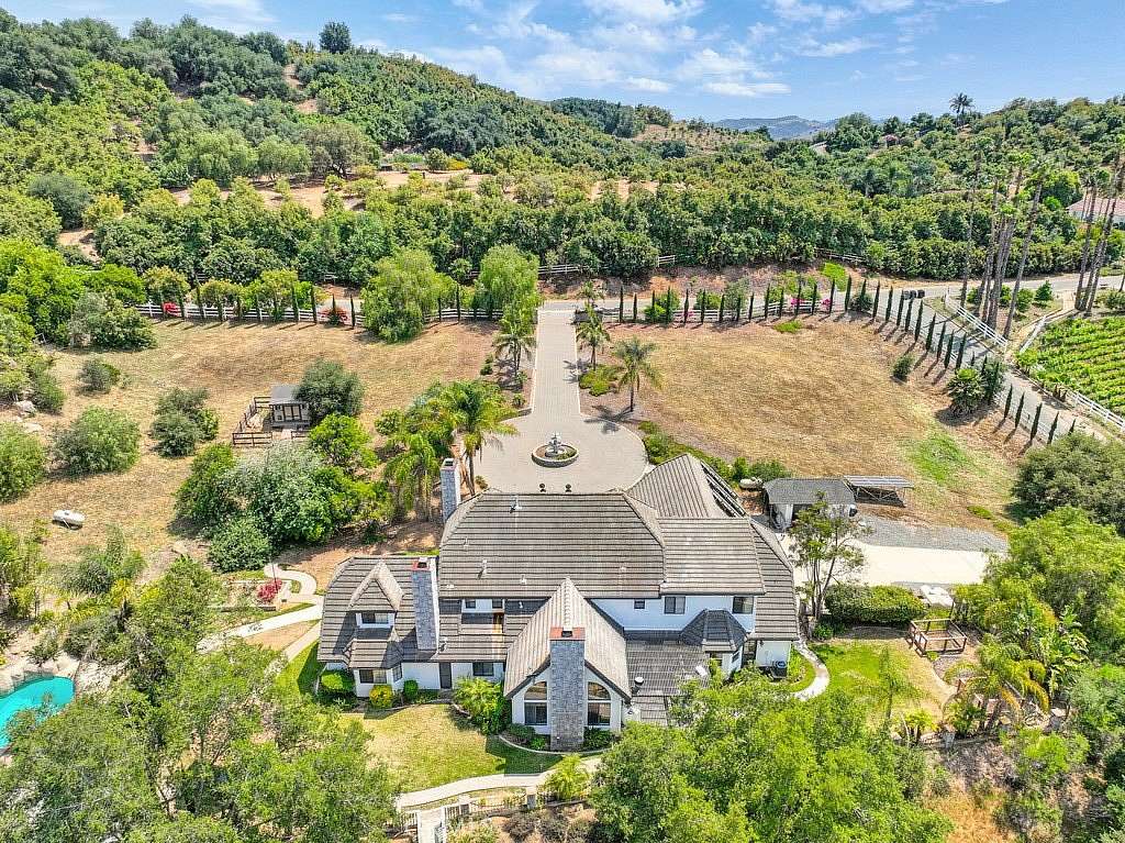 4.6 Acres of Land with Home for Sale in Temecula, California