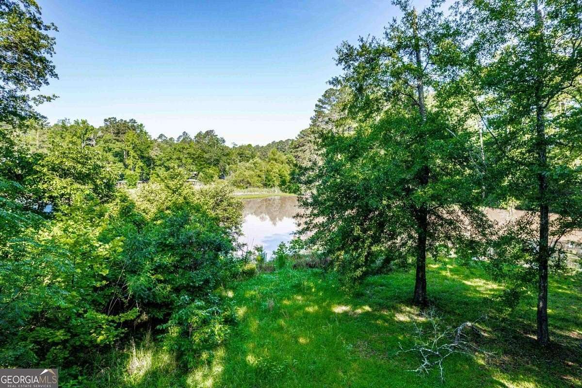 2 Acres of Residential Land for Sale in Eatonton, Georgia