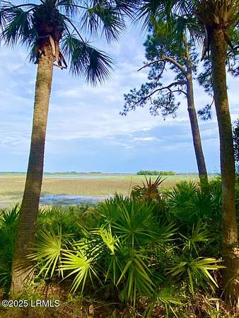 0.85 Acres of Residential Land for Sale in Hilton Head Island, South Carolina