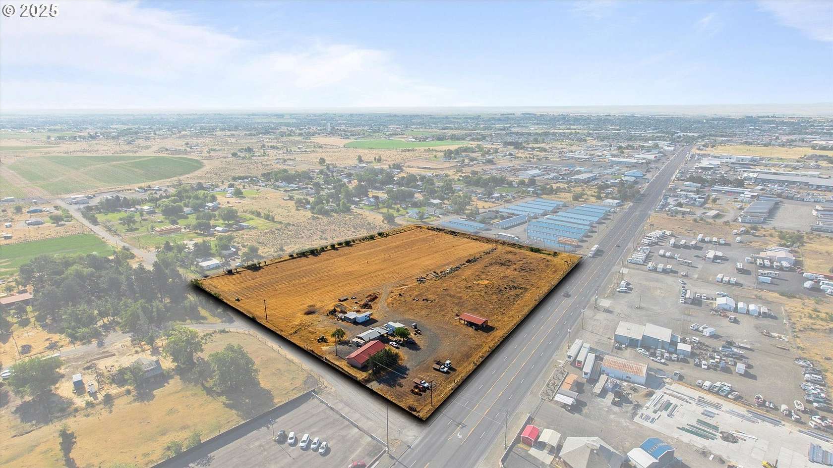 8.29 Acres of Commercial Land for Sale in Hermiston, Oregon