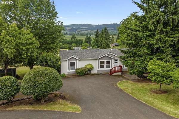 6.85 Acres of Residential Land with Home for Sale in Newberg, Oregon
