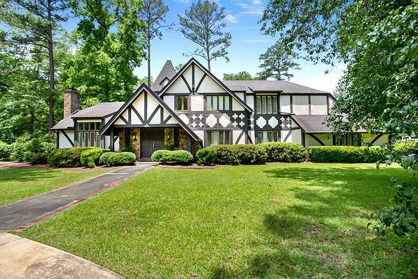 5 Acres of Residential Land with Home for Sale in Eufaula, Alabama