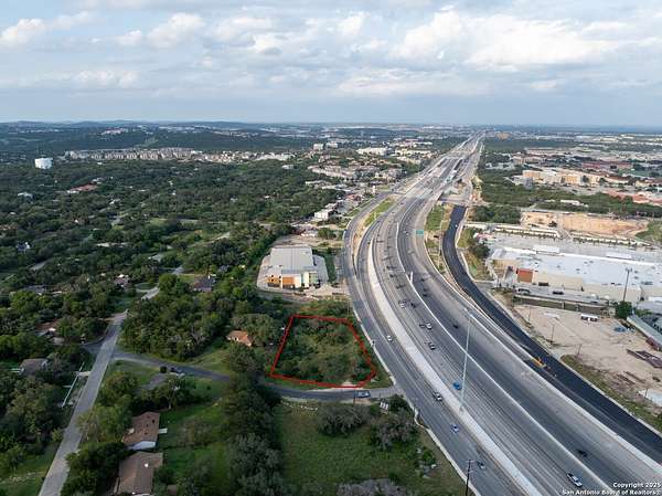 0.6 Acres of Commercial Land for Sale in San Antonio, Texas