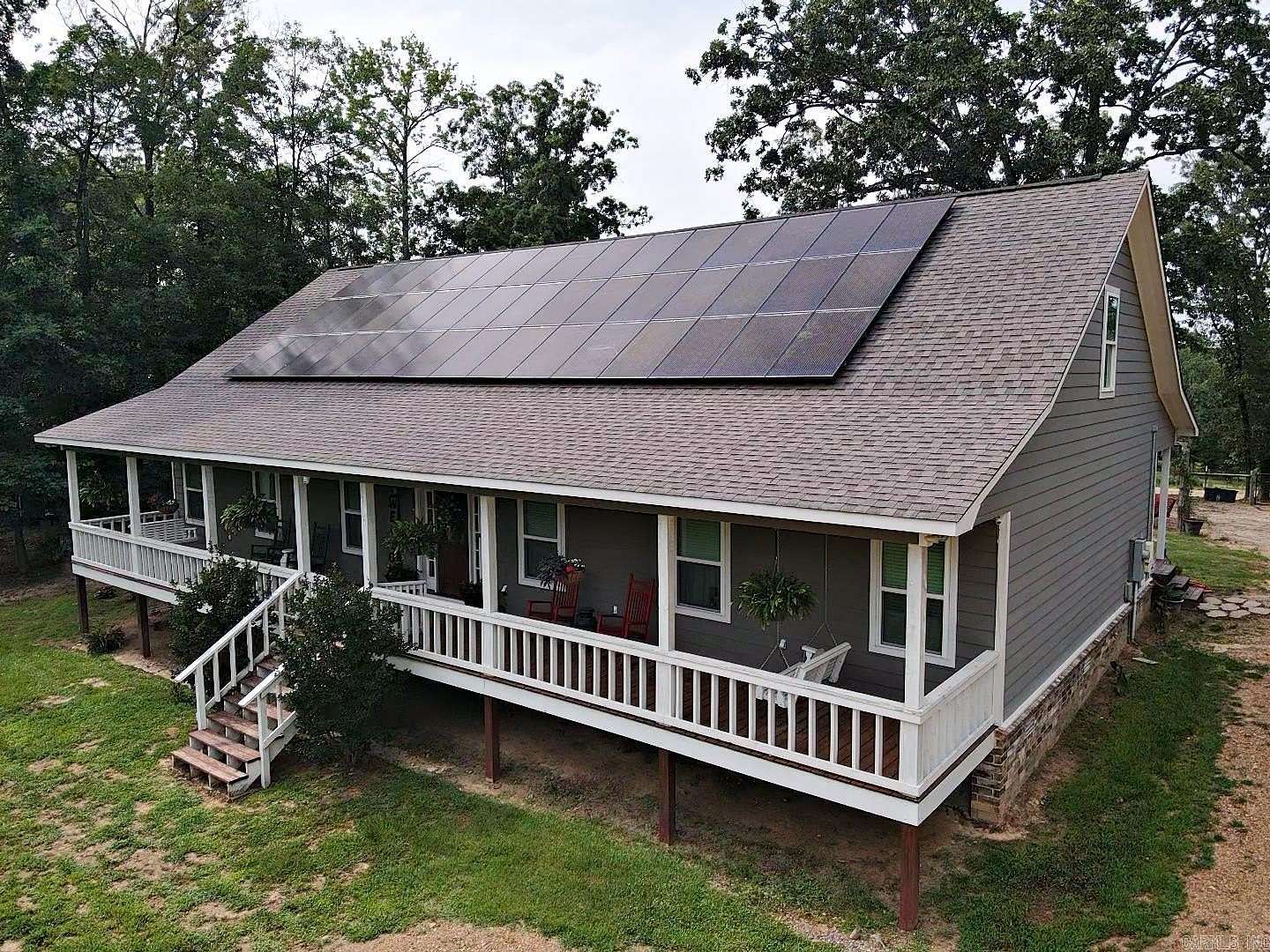 2.35 Acres of Residential Land with Home for Sale in Bismarck, Arkansas