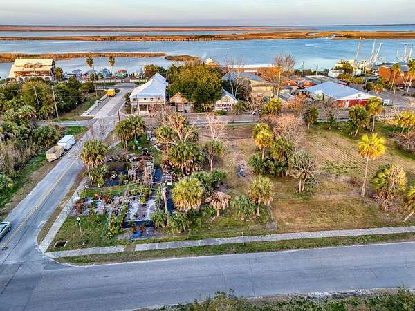 1 Acre of Mixed-Use Land for Sale in Apalachicola, Florida