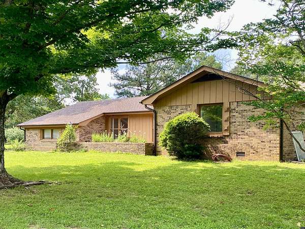 6.75 Acres of Land with Home for Sale in Martin, Tennessee