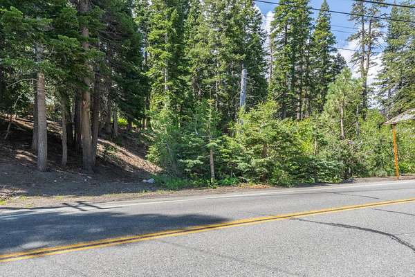 0.5 Acres of Residential Land for Sale in Mammoth Lakes, California