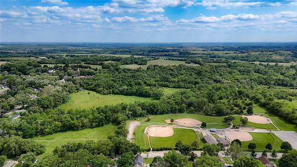 29 Acres of Land for Sale in Des Moines, Iowa