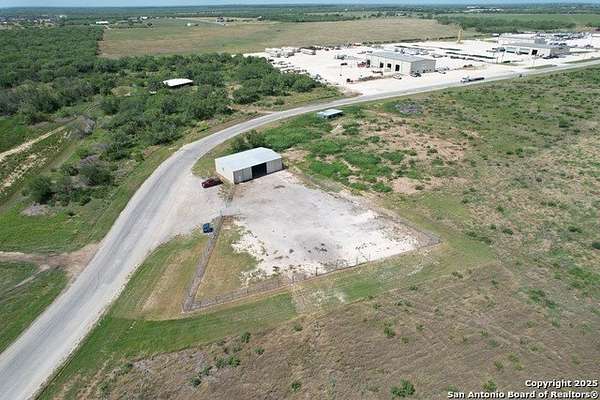 5 Acres of Improved Commercial Land for Lease in Pleasanton, Texas
