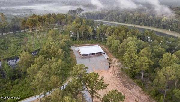 987 Acres of Recreational Land & Farm for Sale in Chunky, Mississippi