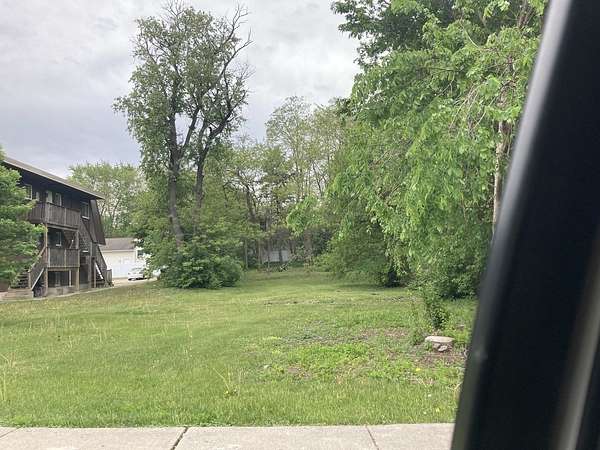 0.35 Acres of Residential Land for Sale in Crystal Lake, Illinois