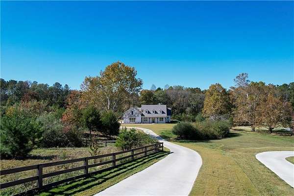 3.44 Acres of Residential Land with Home for Sale in Auburn, Alabama