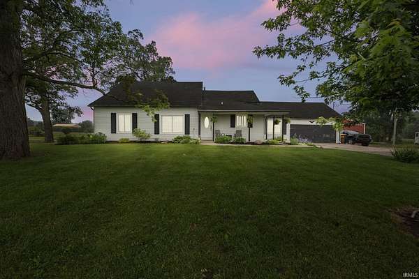 7.49 Acres of Residential Land with Home for Sale in Fort Wayne, Indiana